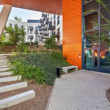 Modern With Ac & Parking In By Renters * Wroclaw